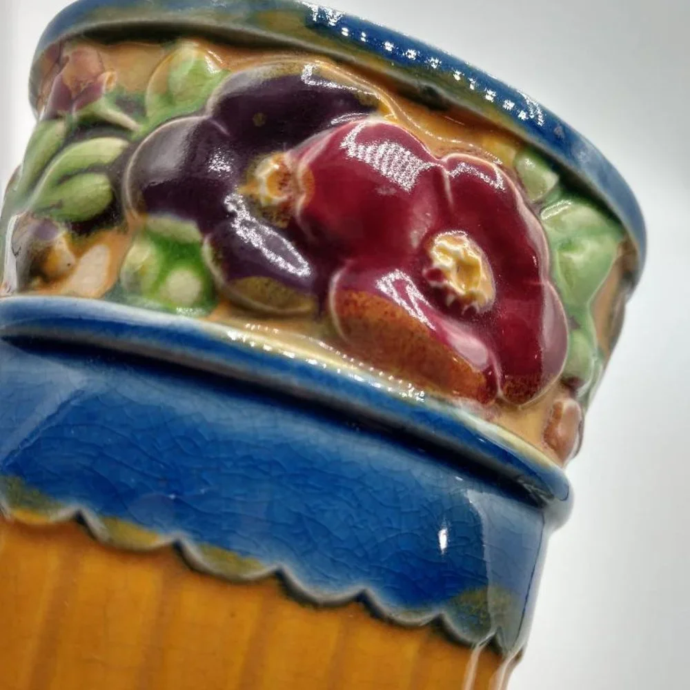Maruhon Ware - Vintage Wall Pocket (Made in Japan) Floral